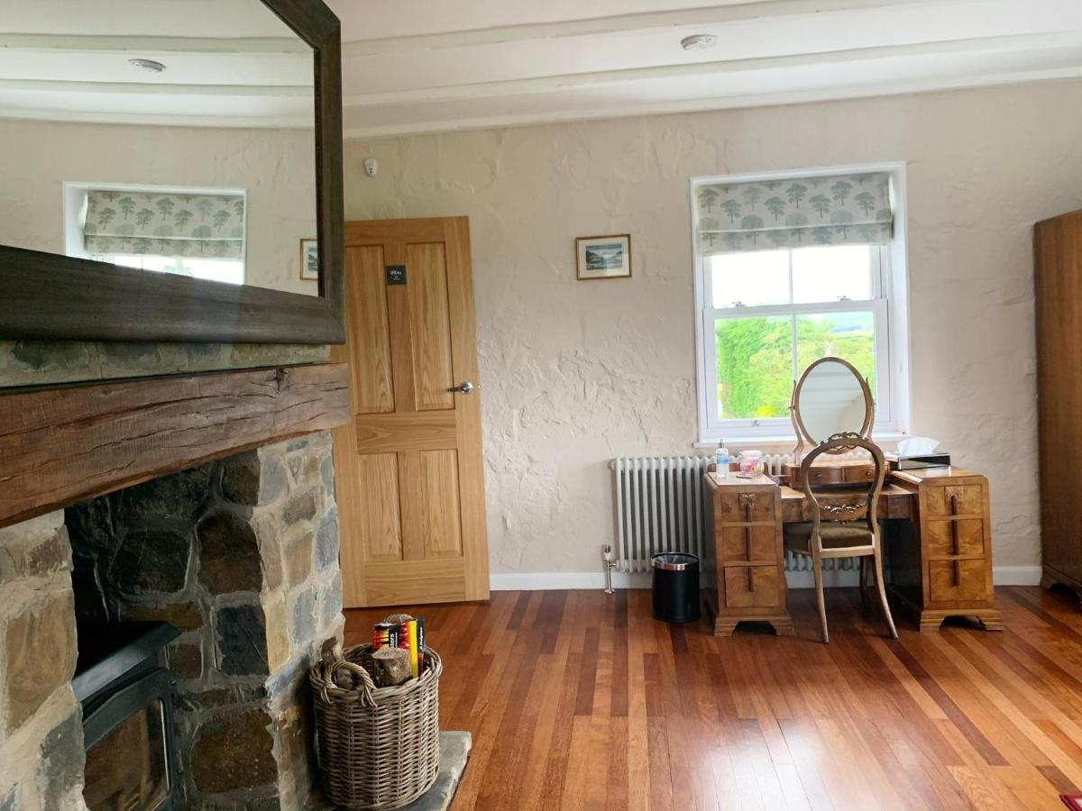 란니들로스 Ty Capel B&B 외부 사진